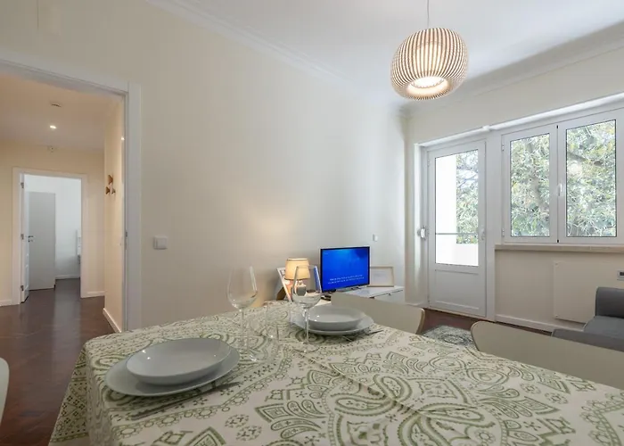Casa Do Largo - Cozy In The Center & With Ac Appartement Lissabon