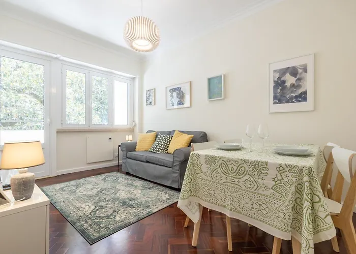 Casa Do Largo - Cozy In The Center & With Ac